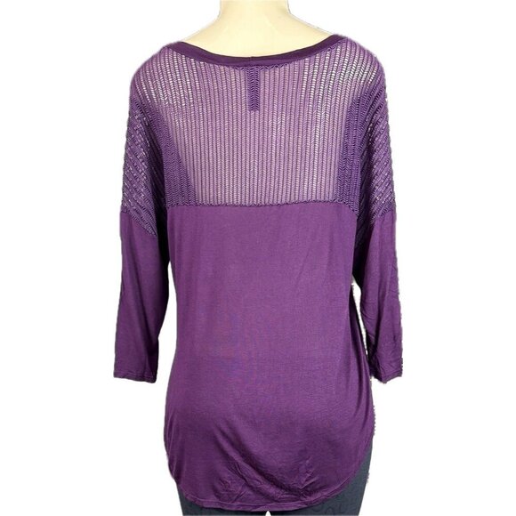 Estam L Purple Studded Cross Crew Neck Step-Hem Open Weave Back 3/4 Sleeve Top - Picture 4 of 6